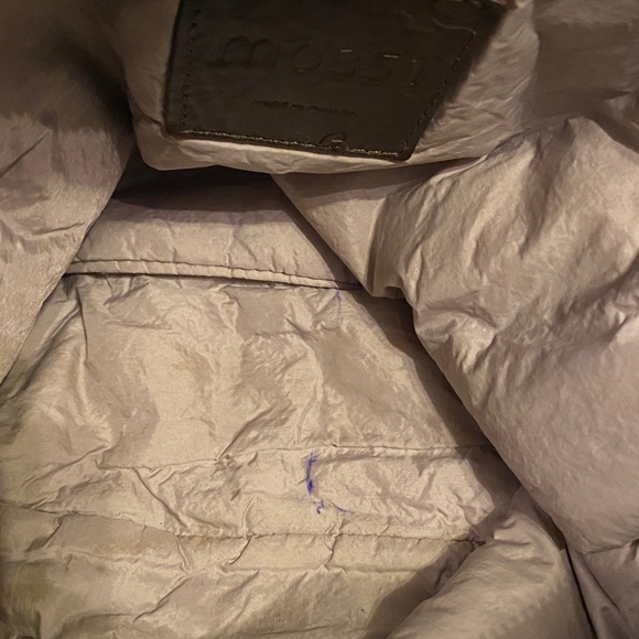 M0851 Crossbody leather bag - Picture 16 of 17